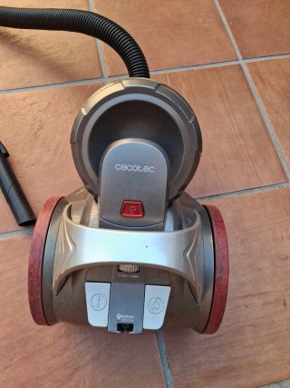Aspiradora Cecotec Conga