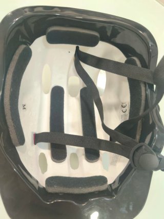 Casco bici infantil rosa con mariposas