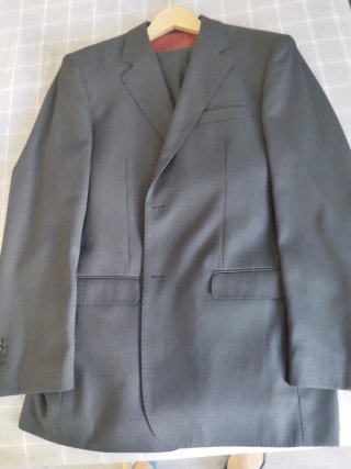 Traje de caballero negro