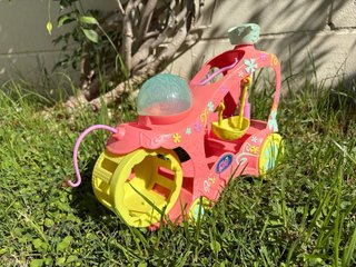 Littlest Pet Shop Paw Powered Cruiser 2010