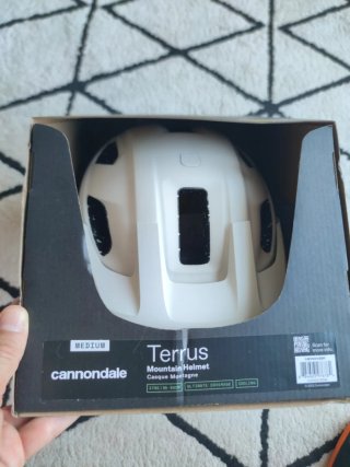 Casco Enduro Cannondale terrus Blanco