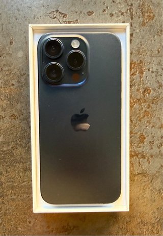 iPhone 15 Pro Blue titanium Impecable