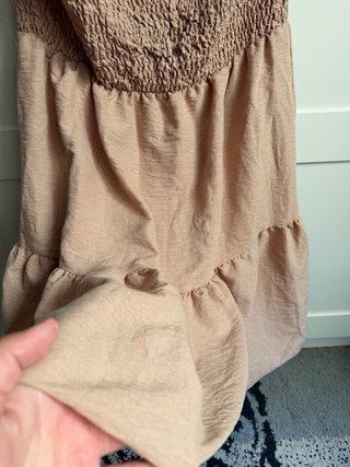 Vestido corto SHEIN nude fruncido