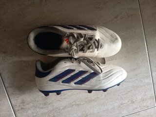 Botas de fútbol Adidas Talla 35