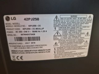 TV LG 42P J250 Estropeada - Para Piezas