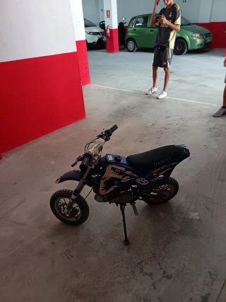 Minimoto Infantil Morada y Negra