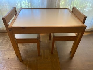 Mesa y Sillas Niños Ikea Madera