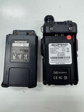 Walkie Talkie Baofeng UV-5RX