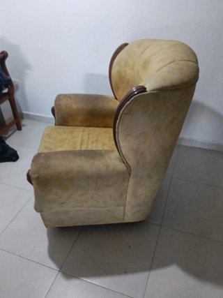 Sillón individual tela y madera