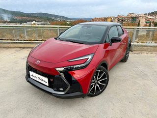 Toyota C-HR GR SPORT 2025