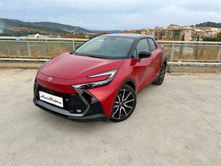 Toyota C-HR GR SPORT 2025