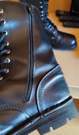 NEW ROCK M-NEWMILI10-S1. Botas Militares de Piel.