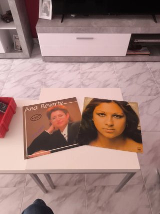 Vinilos Ana Reverte y Lolita Flamenco