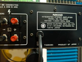 Amplificador Integrado Estéreo Nikko NA-390II