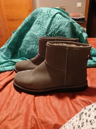 Botines de piel grises