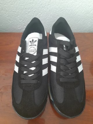 Zapatillas Adidas SL 72 Mujer Negras Blancas