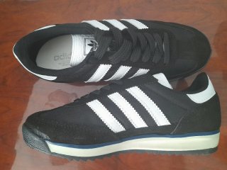 Zapatillas Adidas SL 72 Mujer Negras Blancas
