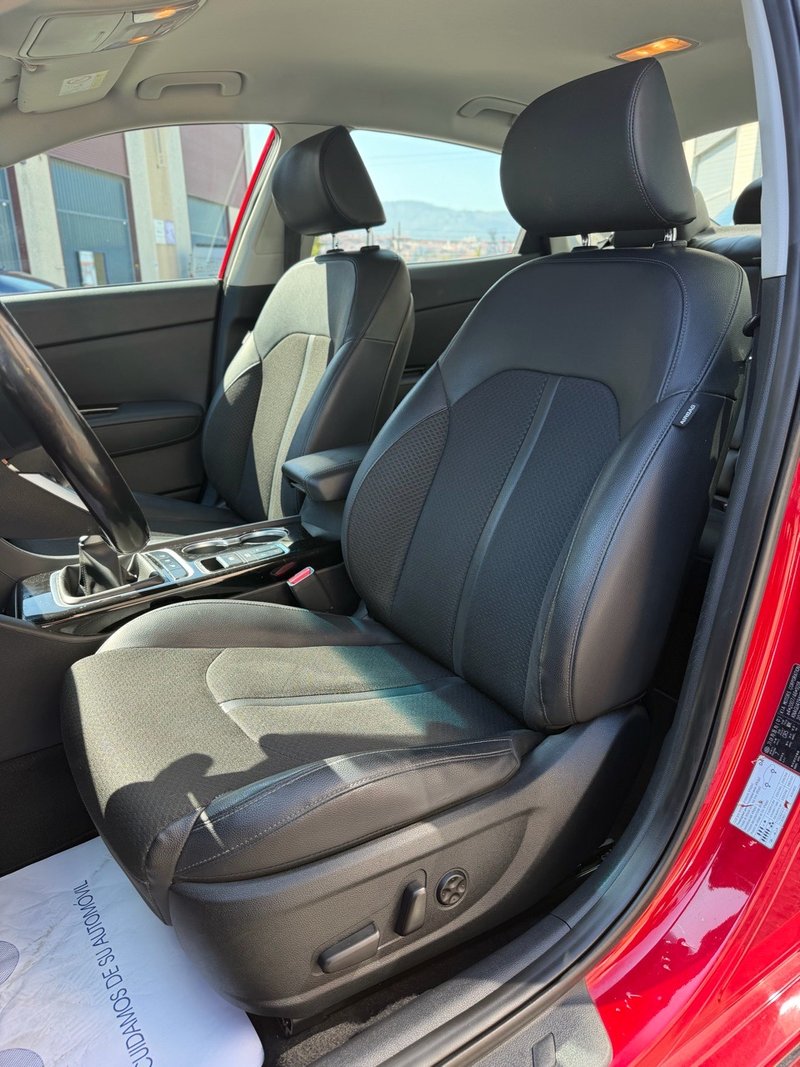 Kia Magentis 2019, foto 12