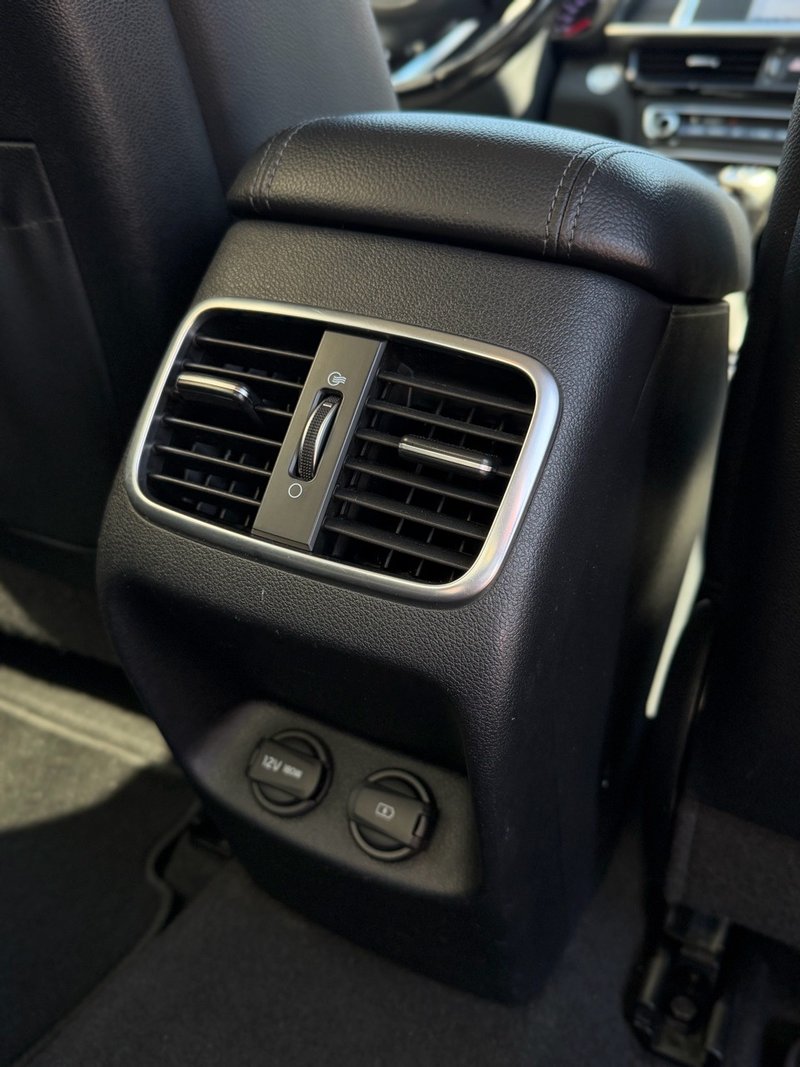 Kia Magentis 2019, foto 31