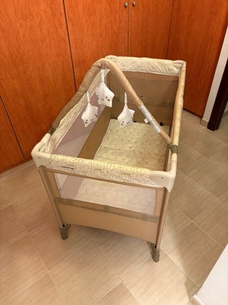 Cuna de viaje portátil para bebé