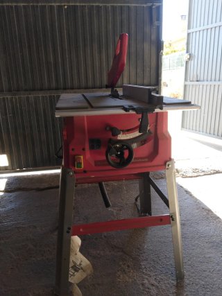 Mesa de corte Einhell TC-TS 225/1u