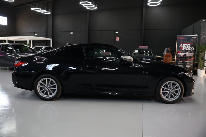 BMW Serie 4 2023, foto 12