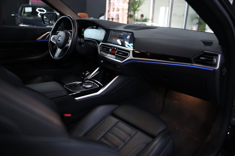 BMW Serie 4 2023, foto 15