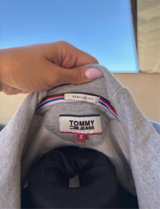 Felpa Tommy Jeans grigia con zip