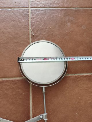 Specchio da bagno per trucco