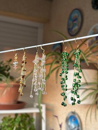 Pendientes largos crochet dorados y verdes