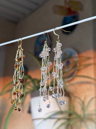 Pendientes largos crochet dorados y verdes