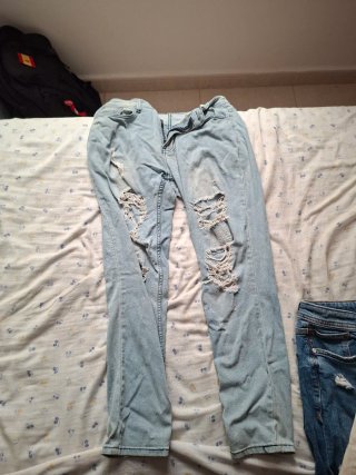 Pack de 5 Pantalones vaqueros Bershka rotos talla
