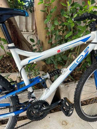 Bicicleta de Montaña Doble Suspensión