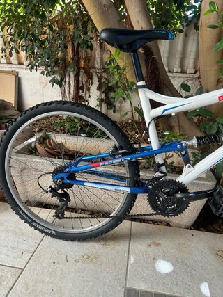 Bicicleta de Montaña Doble Suspensión