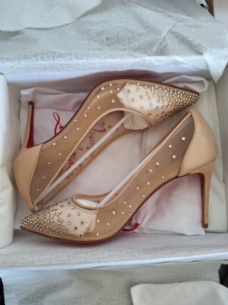 Zapatos de tacón Christian Louboutin Beige/Oro