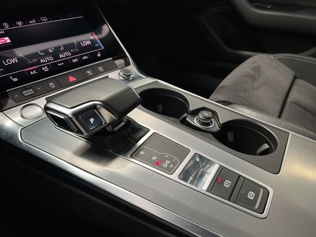Audi A6 2019, foto 22