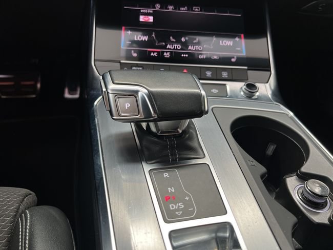 Audi A6 2019, foto 23