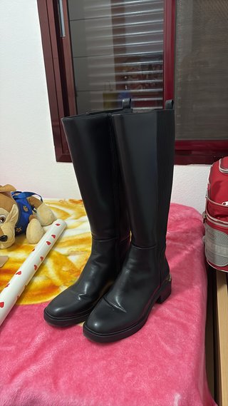 Botas altas negras
