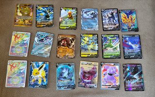 Cromos Pokémon V, VMAX, VSTAR y Dorados
