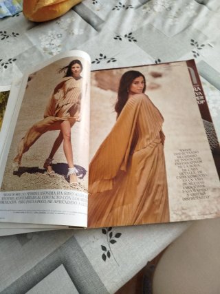 Revista Hola Fashion