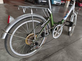 Bicicleta Plegable Verde y Plata