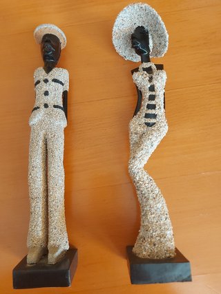 Statuette cubane legno e sabbia 30 cm