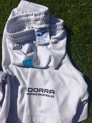 Ropa Deportiva Ariznabarra Fútbol