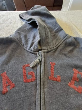 Sudadera con capucha y cremallera