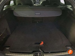 Volvo V60 2.0 T6 AWD Recharge R-Design Auto