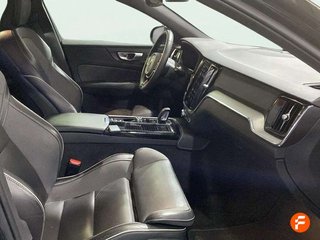 Volvo V60 2.0 T6 AWD Recharge R-Design Auto