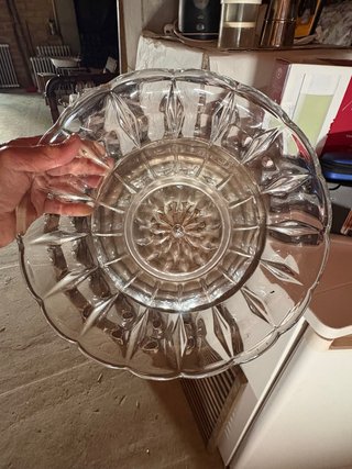 Frutero de cristal y metal