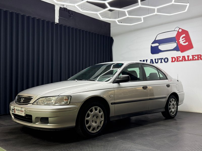 Honda Accord Sedan 1.8i LS VTEC 1999