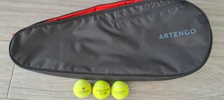 Kit raqueta Artengo + 3 pelotas + bolsa transporte