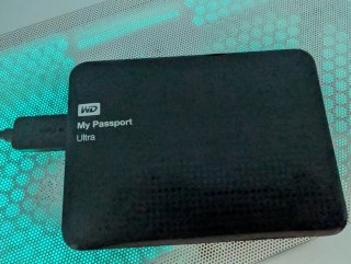 Disco Duro Externo WD My Passport Ultra 2TB